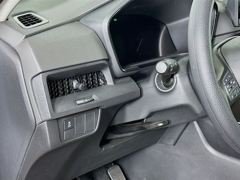 Used 2023 Honda CR-V LX image 16