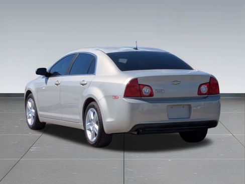 Used 2011 Chevrolet Malibu LS image 3
