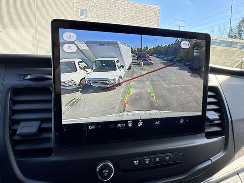 New 2026 Ford Transit 250 148 Medium Roof w/ Load Area Protection Package image 17