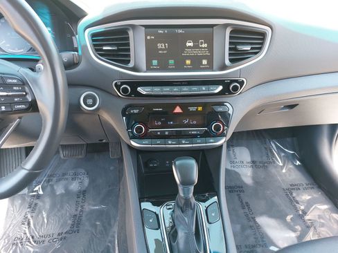 Used 2019 Hyundai Ioniq Limited FWD image 20