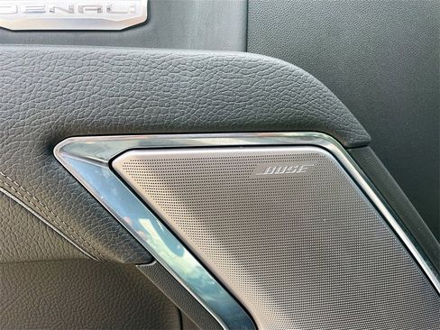 Used 2024 GMC Sierra 1500 Denali w/ Denali Reserve Package image 10