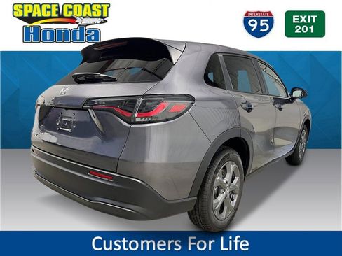 New 2026 Honda HR-V LX image 3