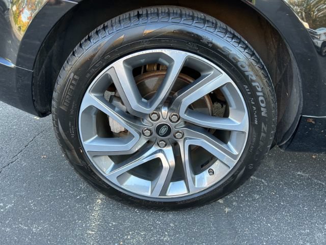 Used 2018 Land Rover Range Rover Sport HSE AWD/4WD image 41