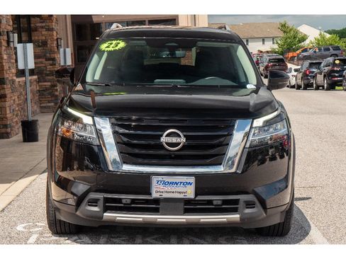 Used 2023 Nissan Pathfinder SL AWD/4WD image 8