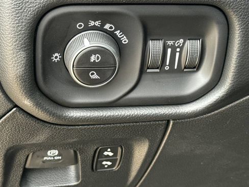 New 2026 RAM 1500 Laramie AWD/4WD image 22