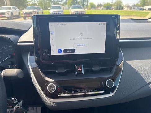 Used 2024 Toyota Corolla LE FWD image 18