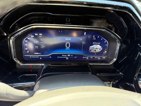 Used 2025 Chevrolet Silverado 1500 RST w/ Dark Appearance Package image 11