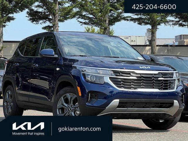 Used 2026 Kia Seltos LX AWD/4WD image 1