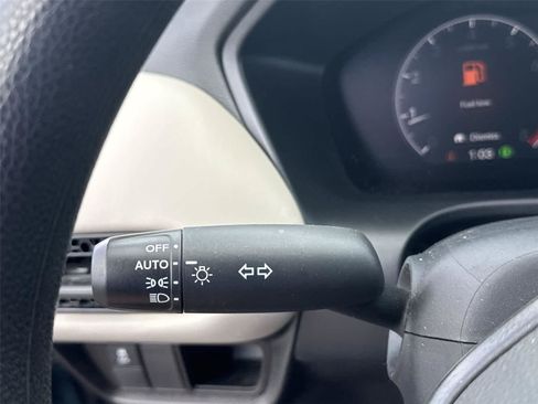 Used 2023 Honda HR-V LX image 22