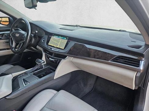 Used 2018 Cadillac CT6 Luxury image 23