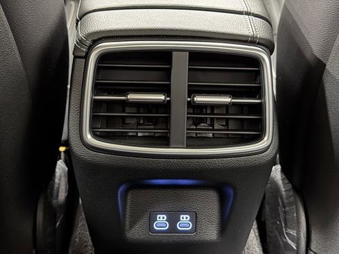 New 2026 Genesis G70 2.5T Prestige image 24