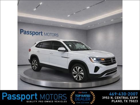 Used 2024 Volkswagen Atlas Cross Sport SE FWD image 1