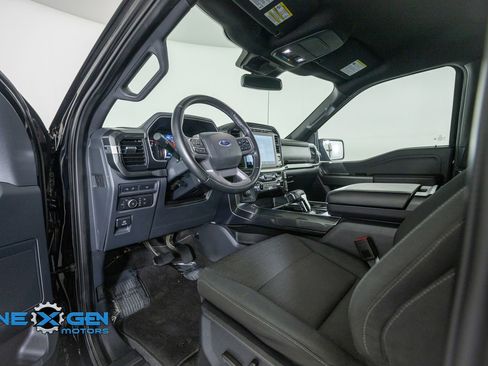 Used 2022 Ford F150 XLT w/ Equipment Group 302A High AWD/4WD image 10