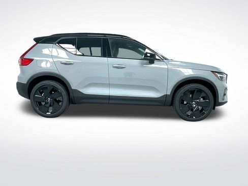 New 2026 Volvo XC40 B5 Ultra w/ Climate Package image 2