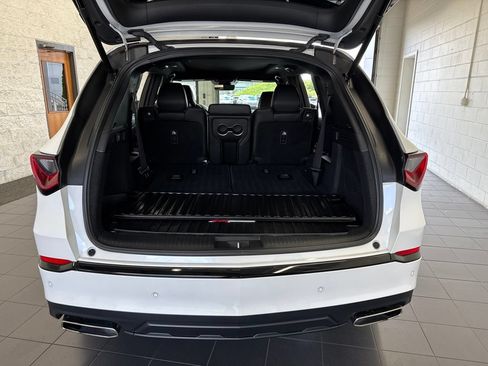 Used 2022 Acura MDX A-Spec AWD/4WD image 9