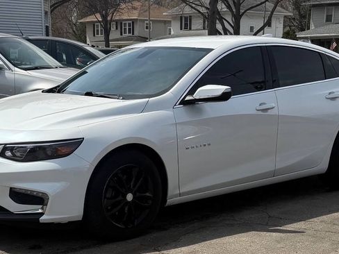 Used 2018 Chevrolet Malibu LT FWD image 19