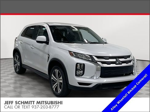 New 2025 Mitsubishi Outlander Sport ES image 1