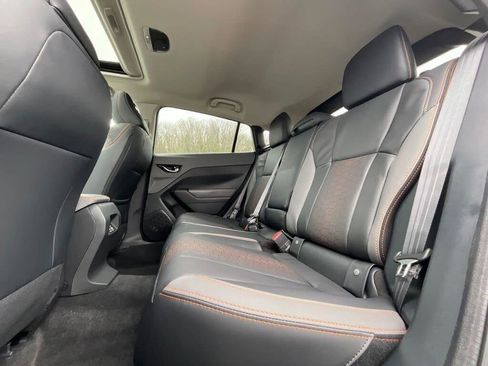 Used 2025 Subaru Crosstrek 2.5i Limited w/ Crosstrek Mirror Package image 12