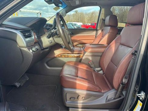 Used 2019 Chevrolet Tahoe Premier image 18