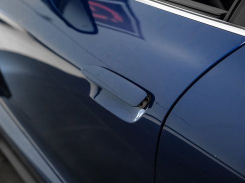 Used 2022 Porsche Taycan 4S image 36