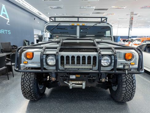 Used 2000 HUMMER H1 4-Door Wagon AWD/4WD image 2