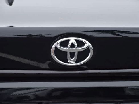 Certified 2024 Toyota Corolla LE FWD image 9