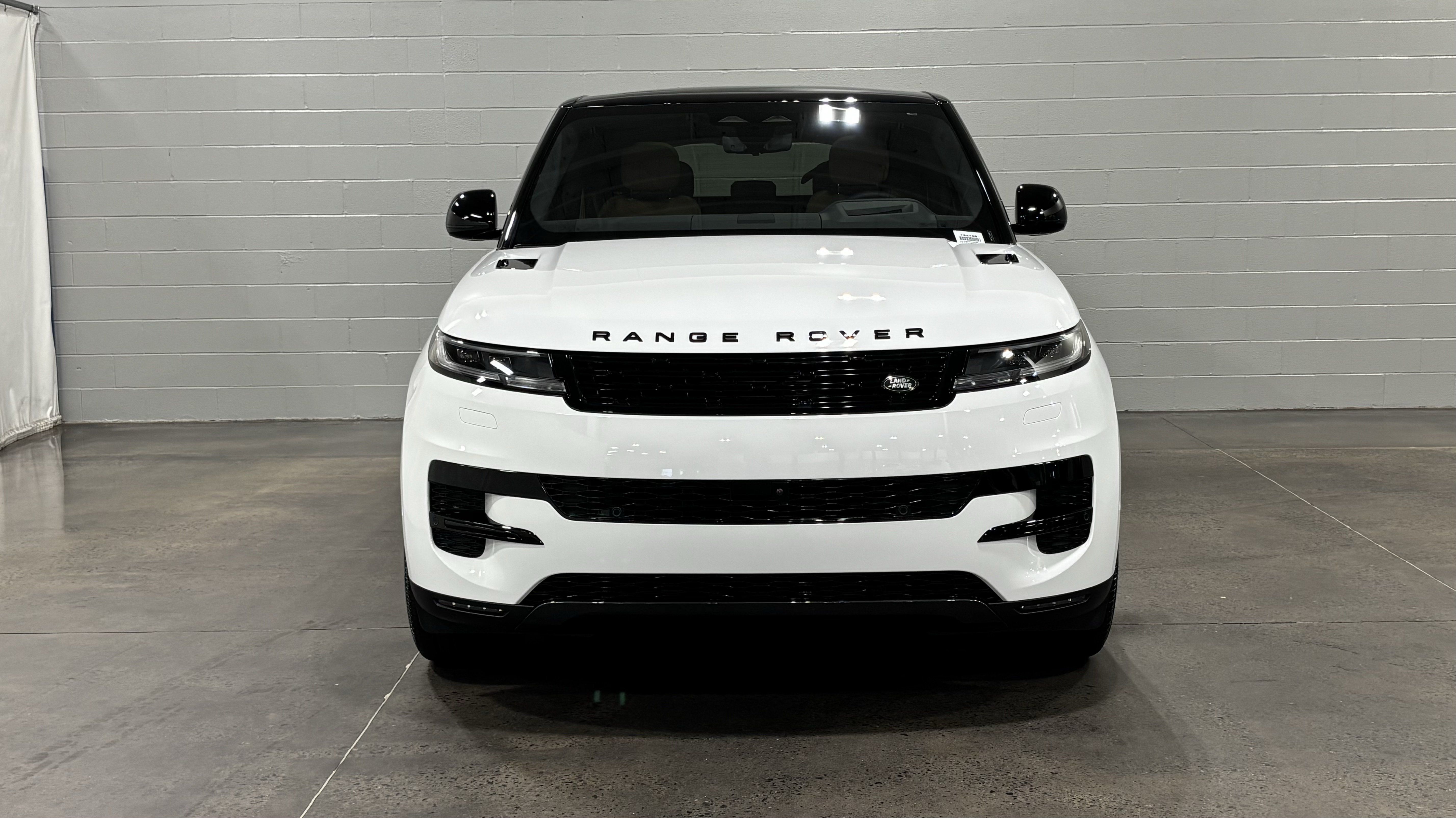 New 2026 Land Rover Range Rover Sport SE AWD/4WD image 9