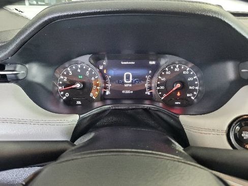 Used 2025 Jeep Compass Limited AWD/4WD image 31