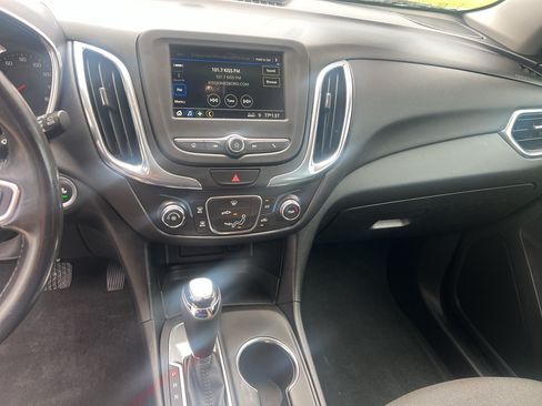 Used 2019 Chevrolet Equinox LT w/ LPO, Cargo Package FWD image 31