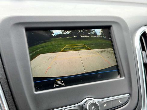 Used 2019 Chevrolet Equinox LT AWD/4WD image 23