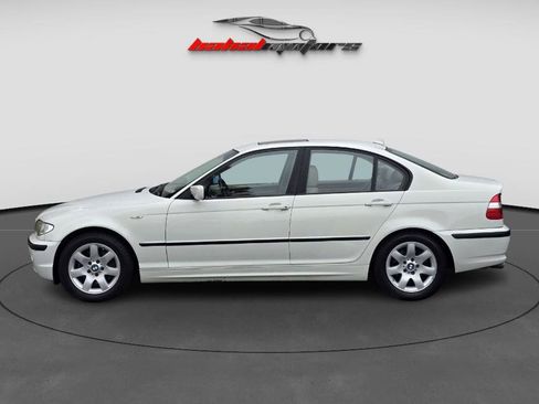 Used 2004 BMW 325i 325i image 9