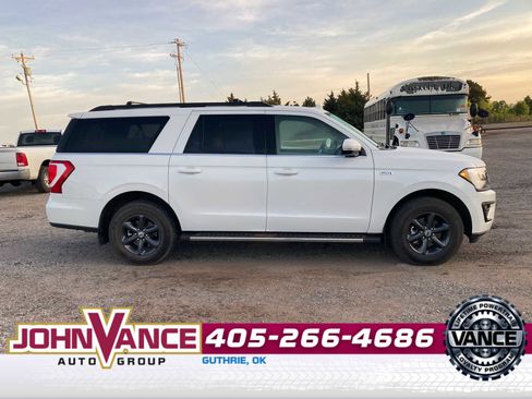 Used 2021 Ford Expedition Max XLT image 9
