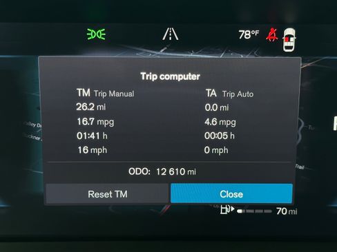 Used 2023 Volvo XC60 B5 Plus image 18