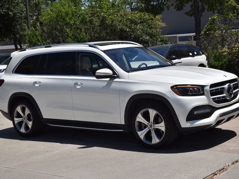 Used 2021 Mercedes-Benz GLS 450 4MATIC image 5
