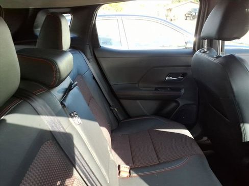 Used 2025 Nissan Kicks SR image 11