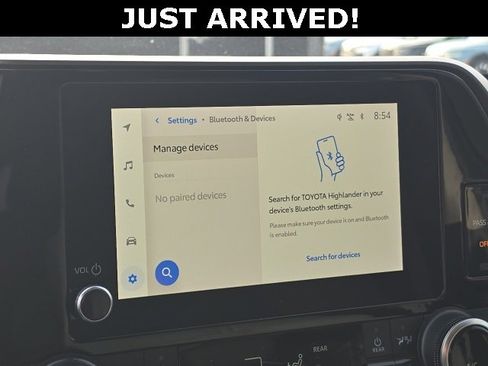 Used 2024 Toyota Highlander XLE image 24