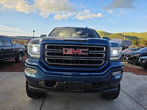 Used 2018 GMC Sierra 1500 SLE w/ SLE Value Package image 2