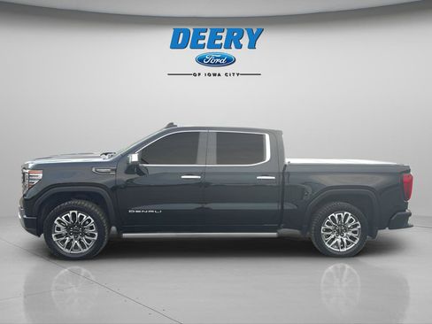 Used 2023 GMC Sierra 1500 Denali Ultimate image 4