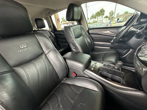 Used 2014 INFINITI QX60 AWD w/ Cargo Package image 23