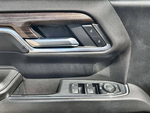 Used 2023 Chevrolet Silverado 1500 LT RWD image 22