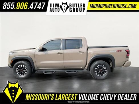 Used 2022 Nissan Frontier PRO-4X image 6