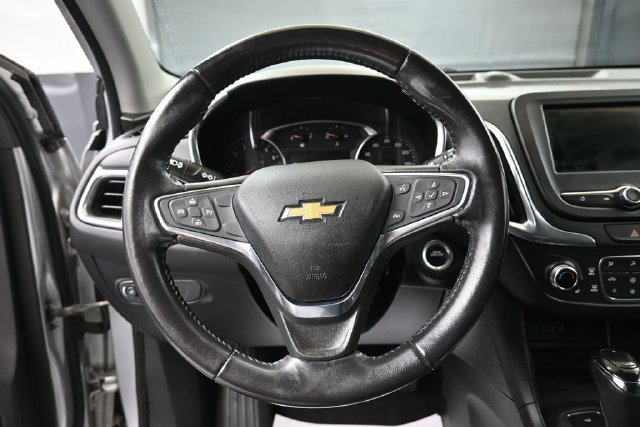 Used 2019 Chevrolet Equinox LT FWD image 23