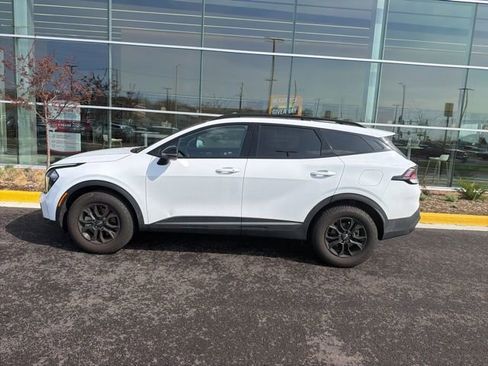 Certified 2023 Kia Sportage X-Pro image 2