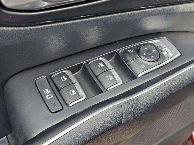Used 2025 Kia Sorento S FWD image 15