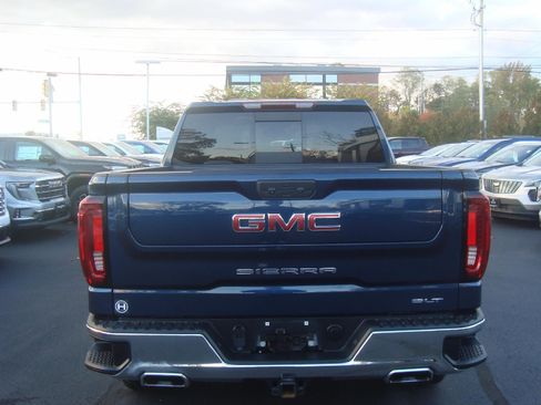 Used 2022 GMC Sierra 1500 SLT w/ SLT Convenience Package image 5