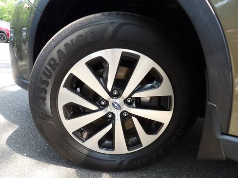Used 2021 Subaru Outback Premium AWD/4WD image 28