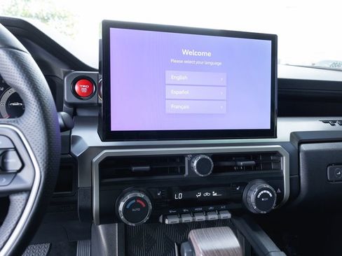 Certified 2024 Toyota Tacoma TRD Off-Road image 16