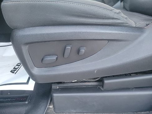 Used 2018 Chevrolet Silverado 1500 LT w/ All Star Edition image 24