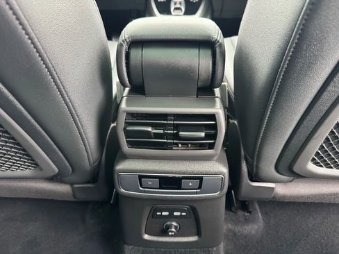 Used 2023 Audi Q4 e-tron Premium Plus image 27