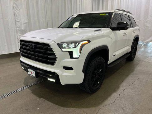 Certified 2024 Toyota Sequoia Limited w/ TRD Off-Road Package AWD/4WD image 8